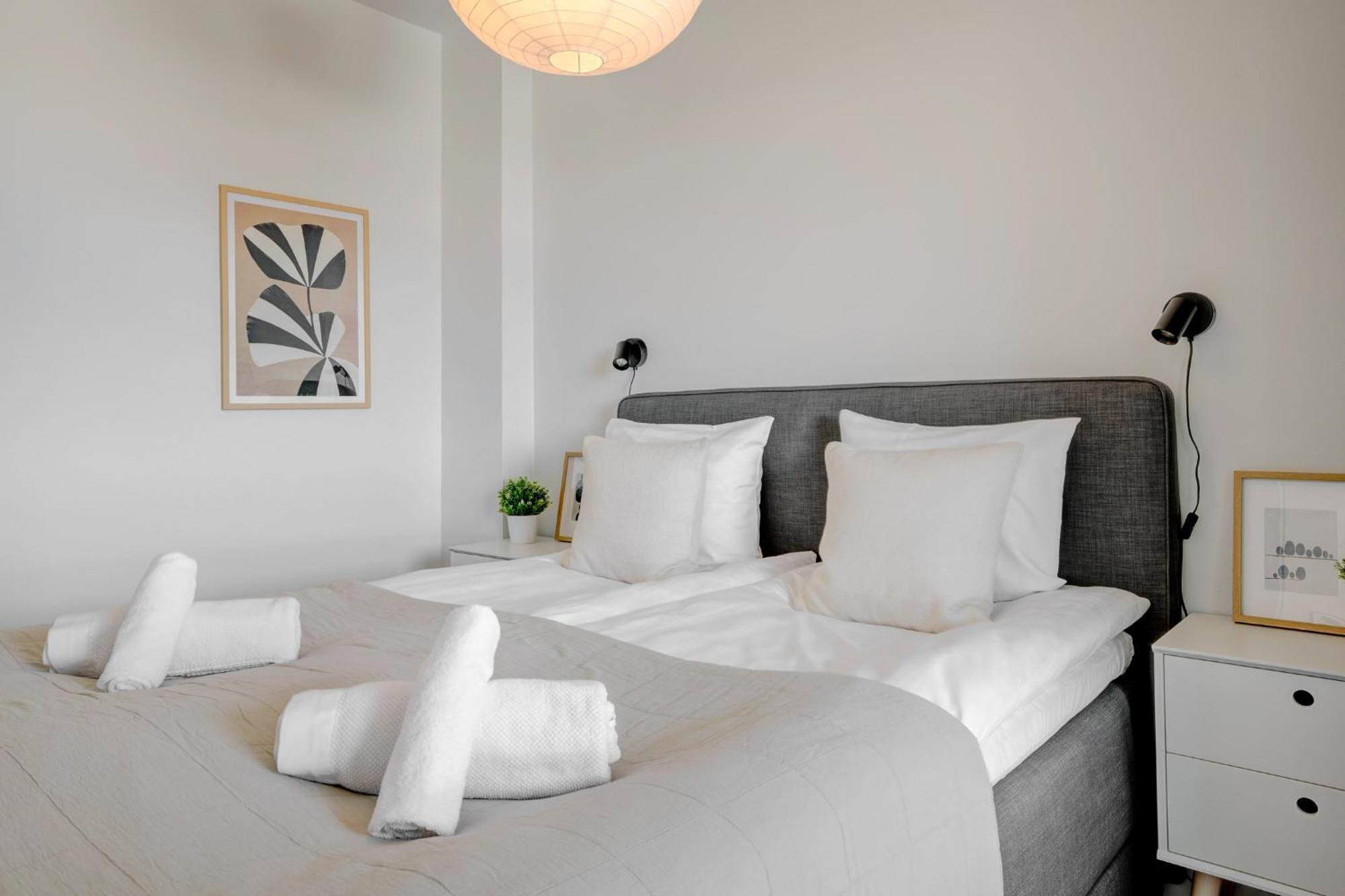 Modern And Stylish 1br With Balcony And View * Helsinki