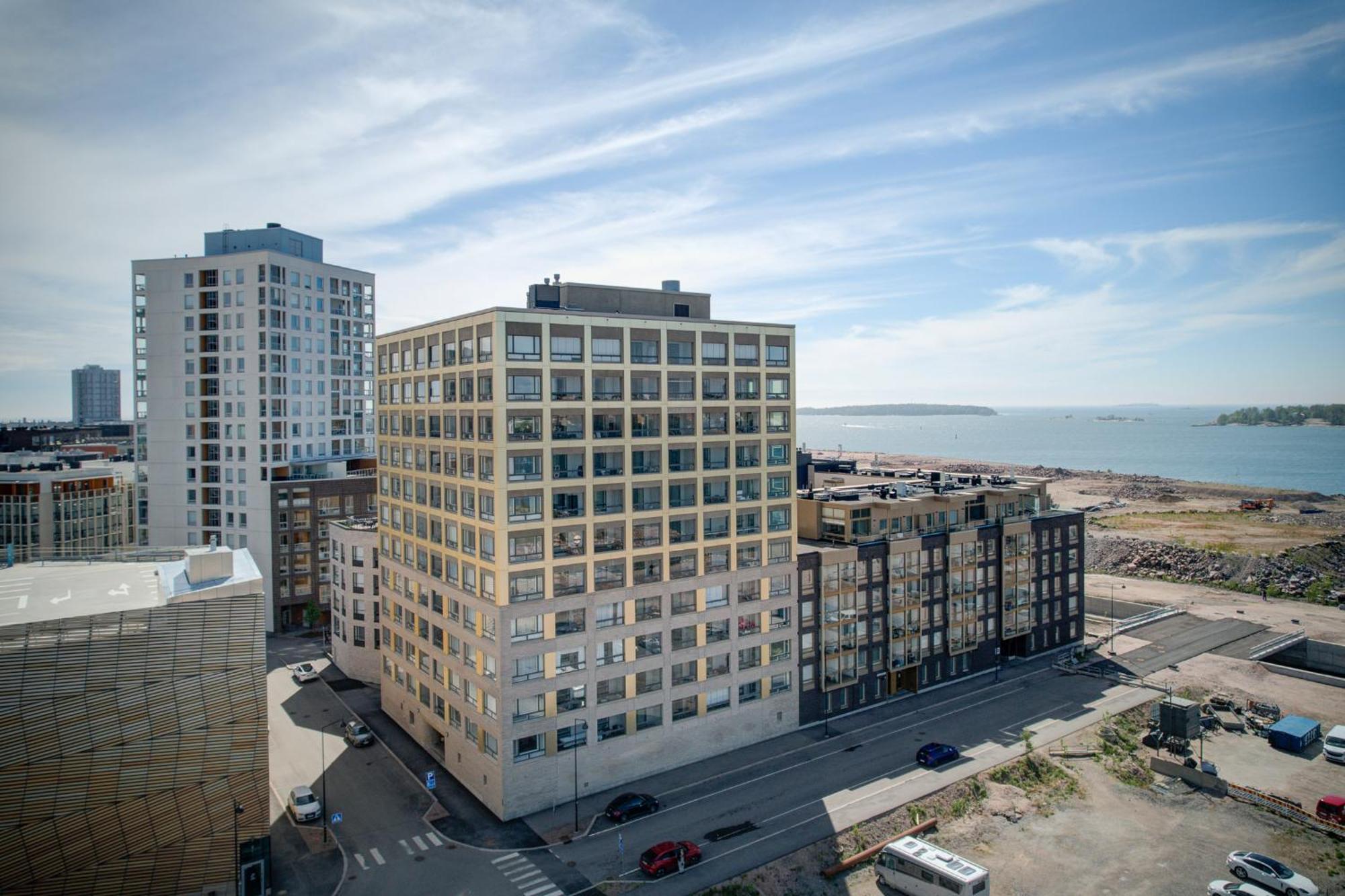 Apartment Modern And Stylish 1br With Balcony And View *