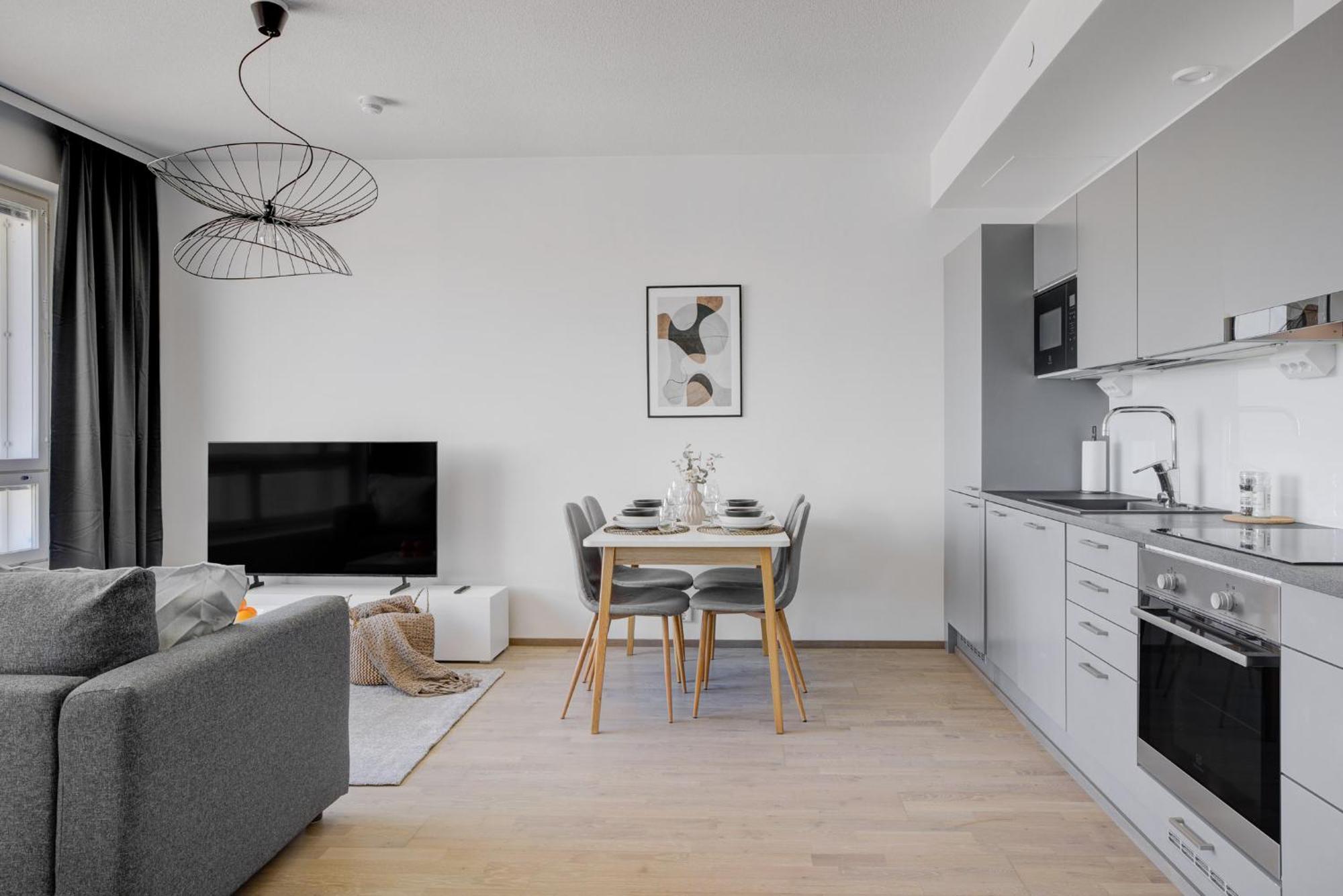 Apartment Modern And Stylish 1br With Balcony And View Helsinki